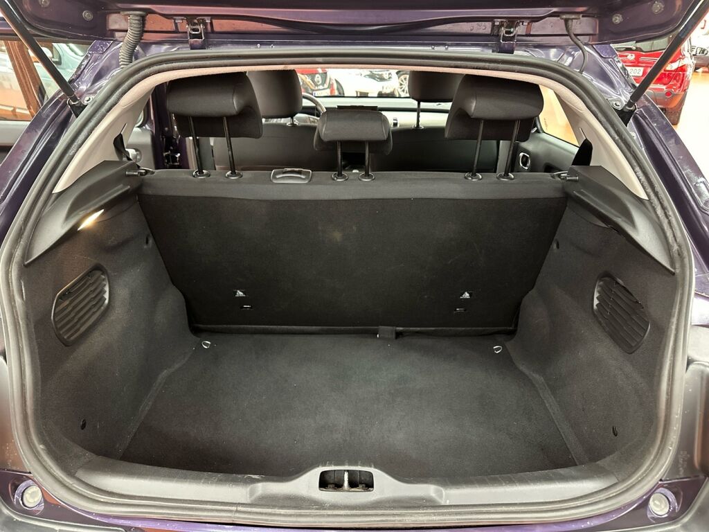 Citroen C4 Cactus 2016 Violetti