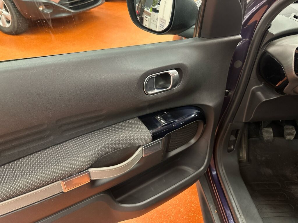 Citroen C4 Cactus 2016 Violetti