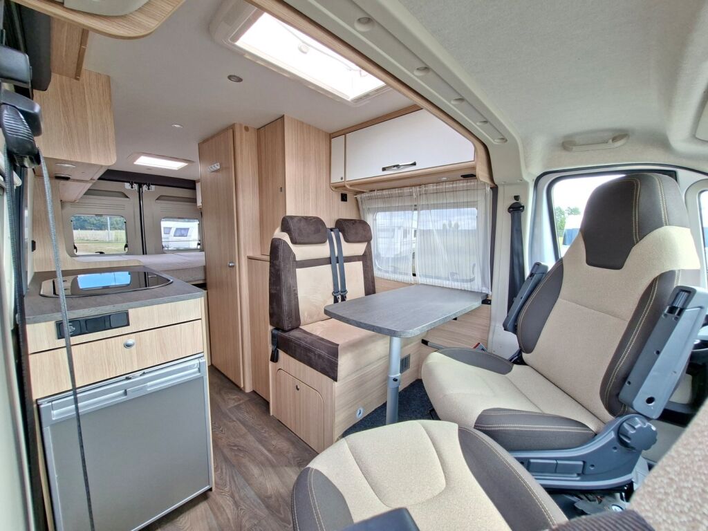 Roadcar R 640 2019 Harmaa