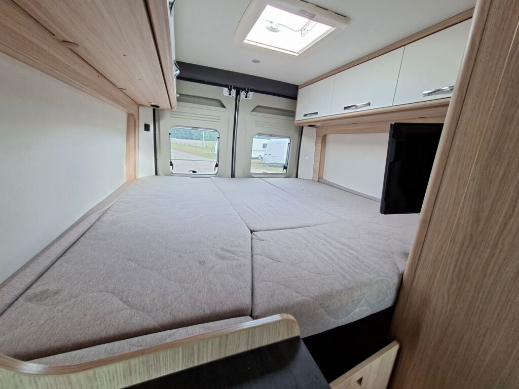Roadcar R 640 2019 Harmaa