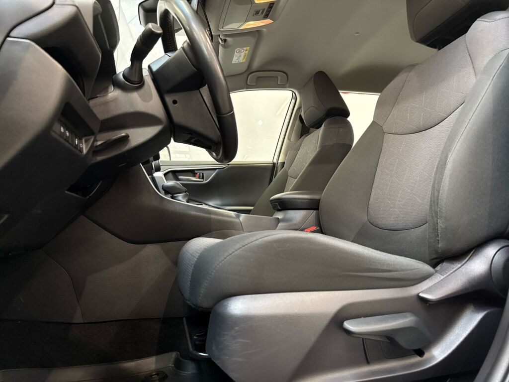 Toyota RAV4 2019 Valkoinen