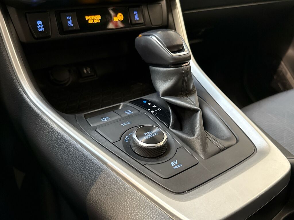 Toyota RAV4 2019 Valkoinen