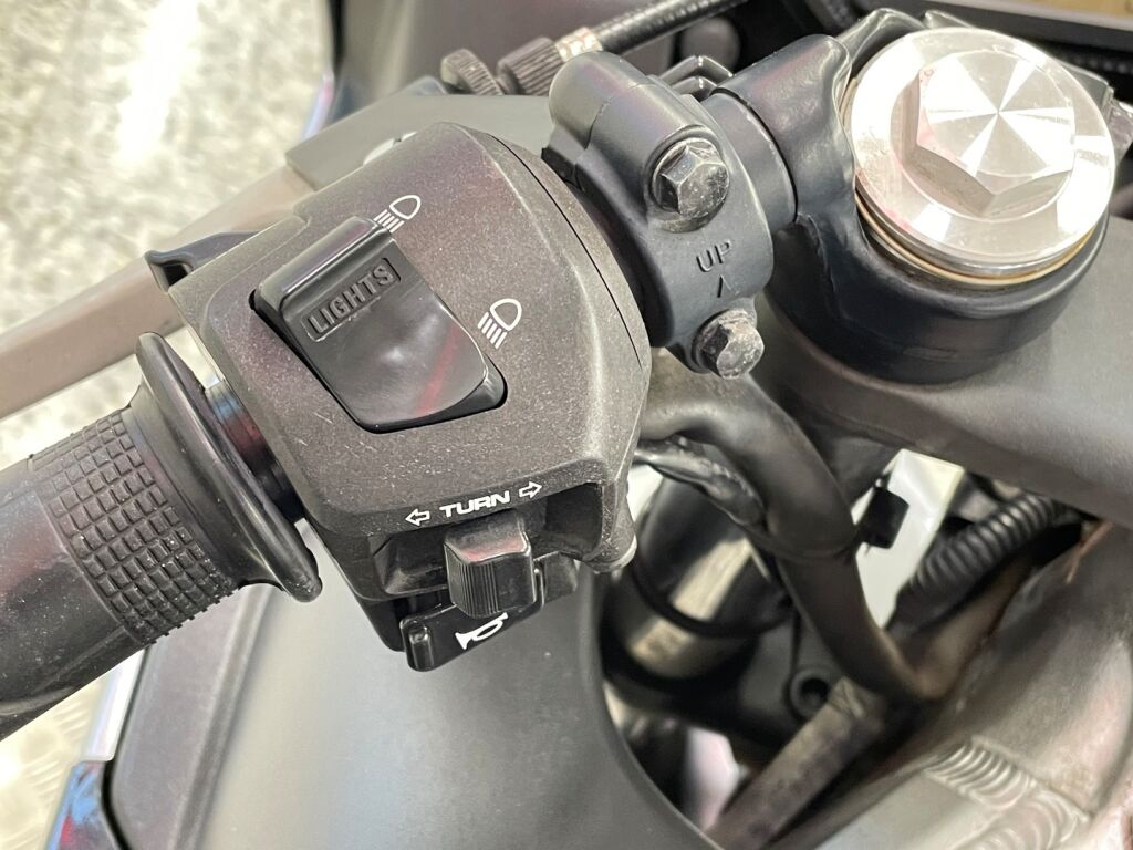 Honda CBR 2007 VIHREÄ