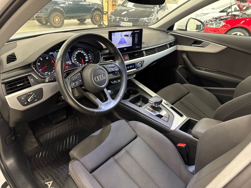 Audi A4 2020 Valkoinen