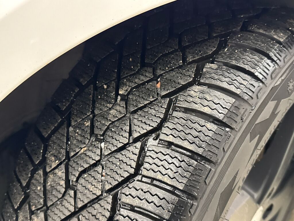 Audi A4 2020 Valkoinen