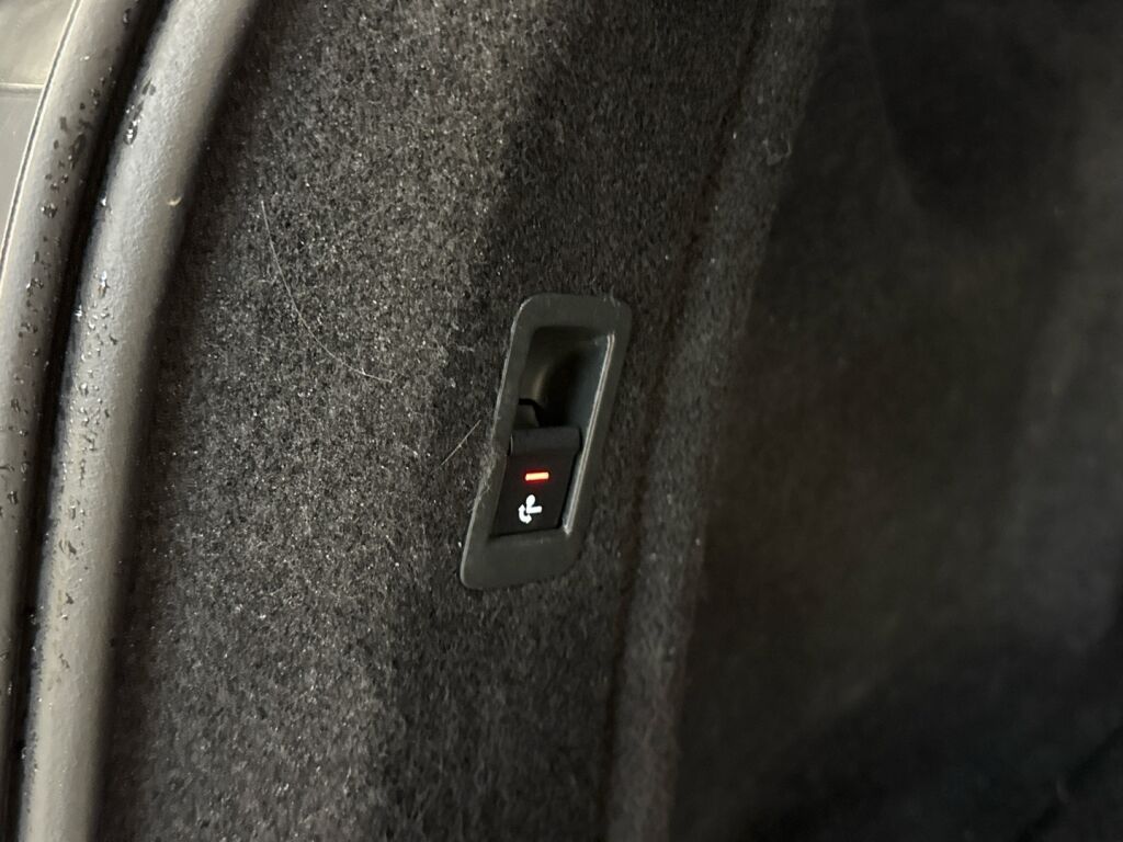 Audi A4 2020 Valkoinen