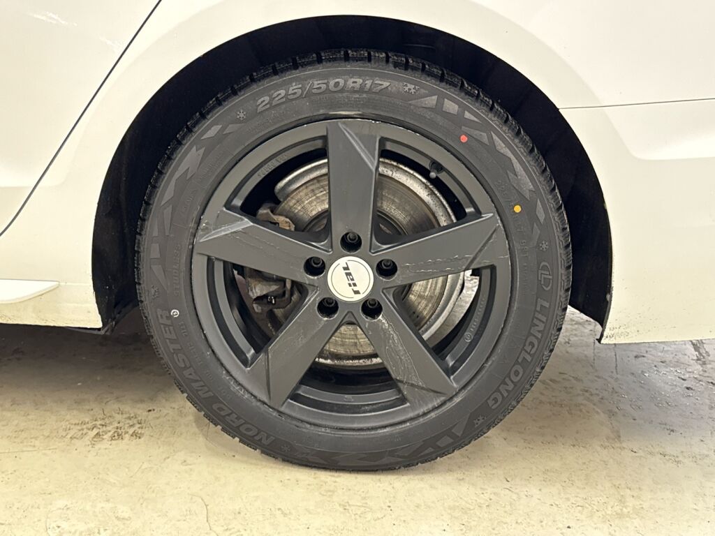 Audi A4 2020 Valkoinen