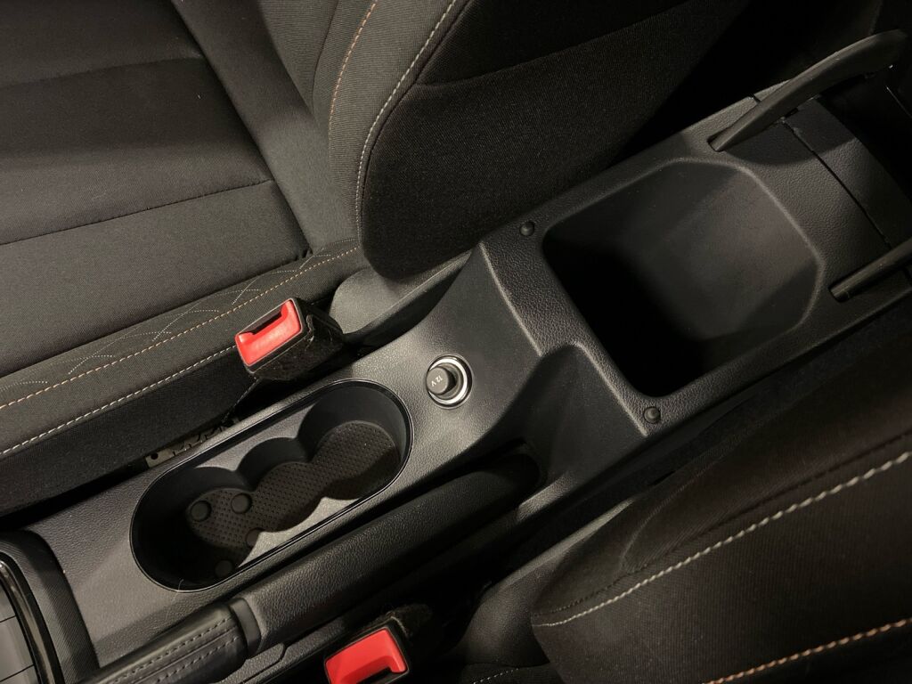 Skoda Kamiq 2019 Harmaa