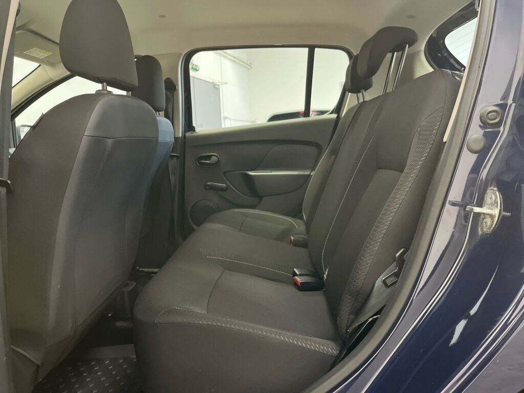 Dacia Sandero 2019 Sininen