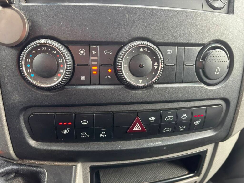 Mercedes-Benz Sprinter 2014 Sininen