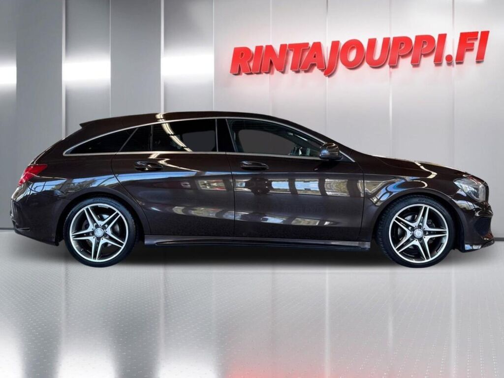 Mercedes-Benz CLA 2016 Ruskea (beige)