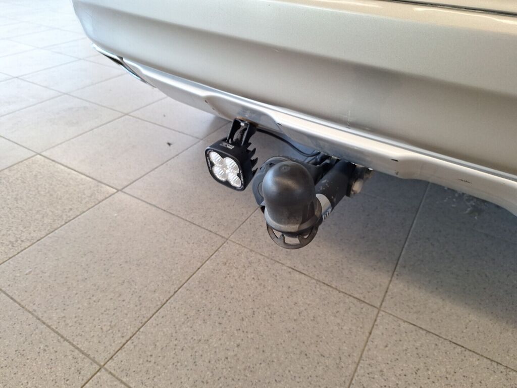 Volvo XC60 2014 Ruskea (beige)