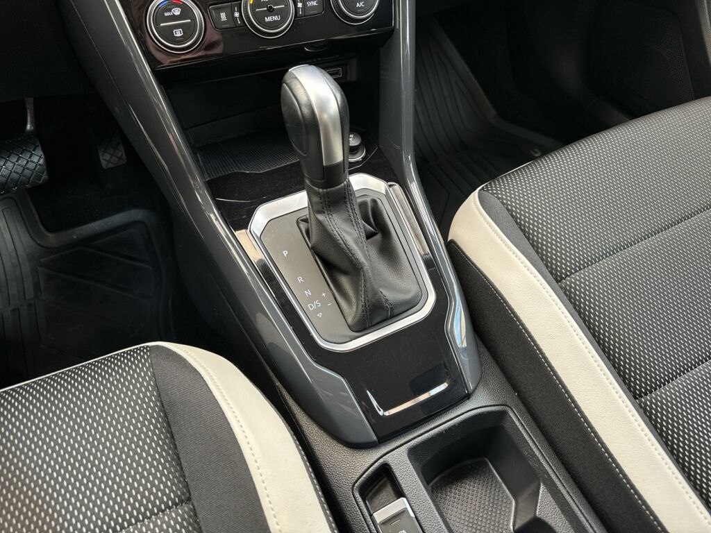 Volkswagen T-Roc 2019 Sininen
