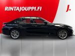 BMW 330 2020 Musta