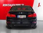 BMW 530 2022 Metallinhohto Musta