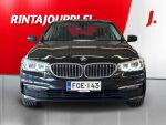 BMW 530 2022 Metallinhohto Musta