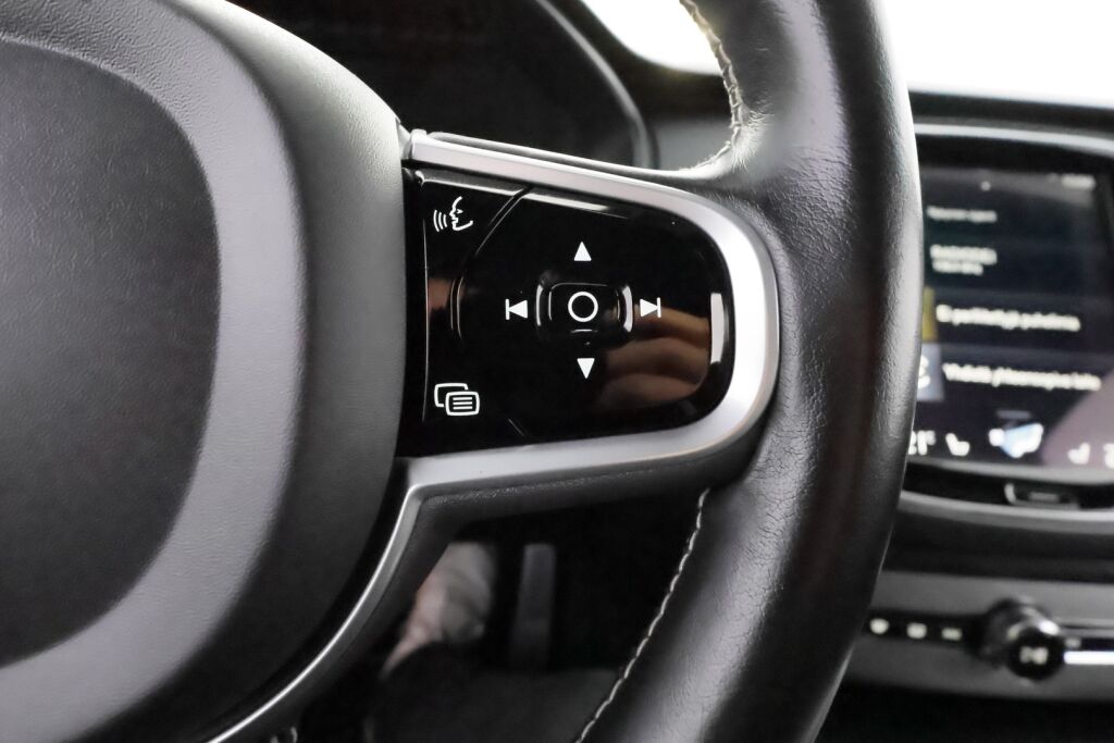 Volvo XC90 2020 Sininen