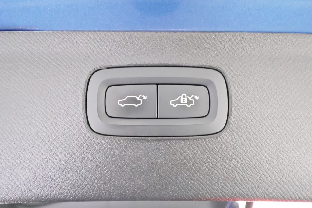 Volvo XC90 2020 Sininen