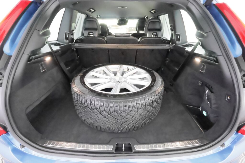 Volvo XC90 2020 Sininen