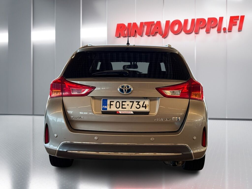 Toyota Auris 2014 Ruskea (beige)