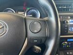 Toyota Auris 2014 Ruskea (beige)