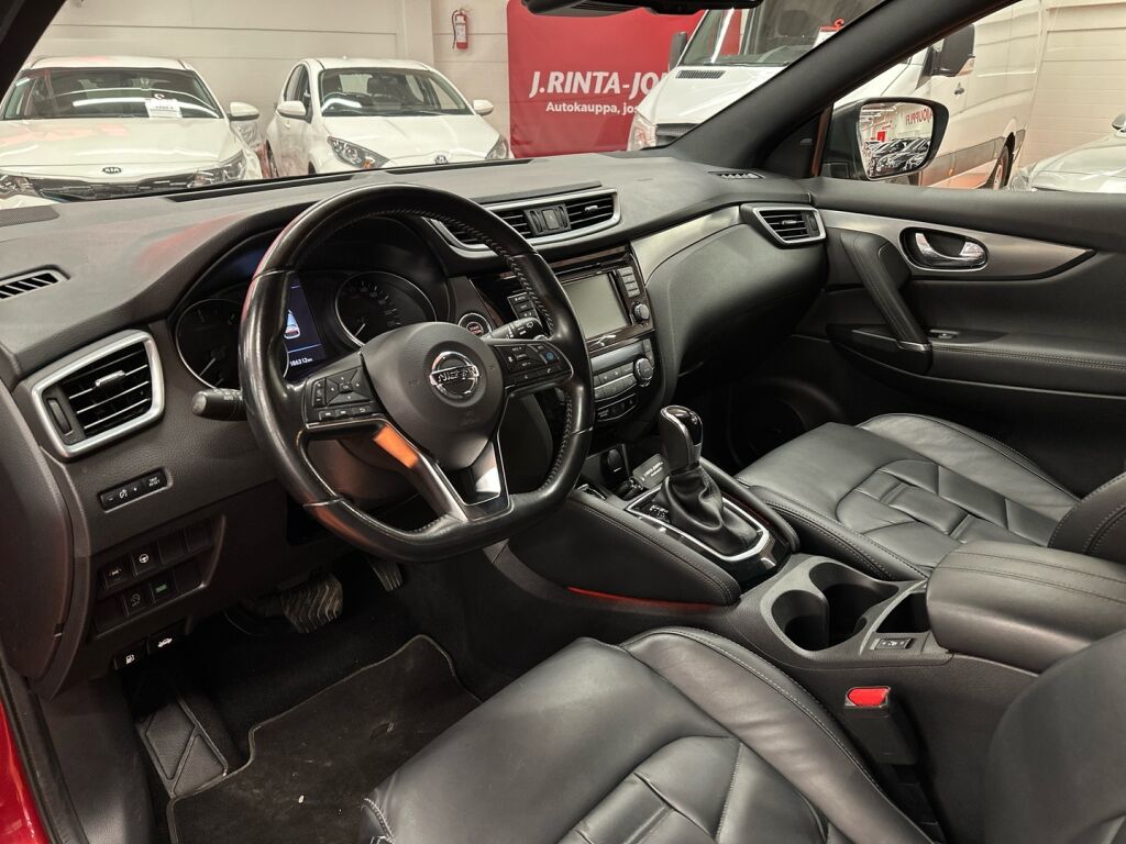 Nissan Qashqai 2019 Punainen