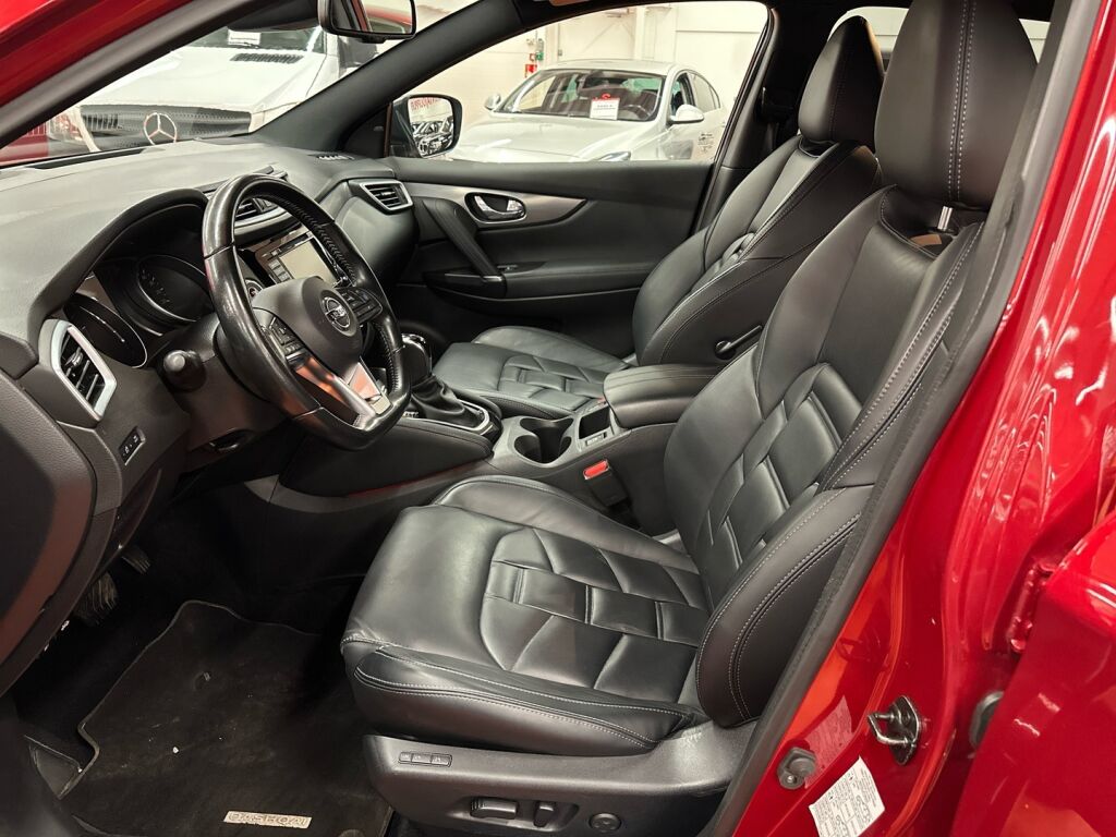 Nissan Qashqai 2019 Punainen