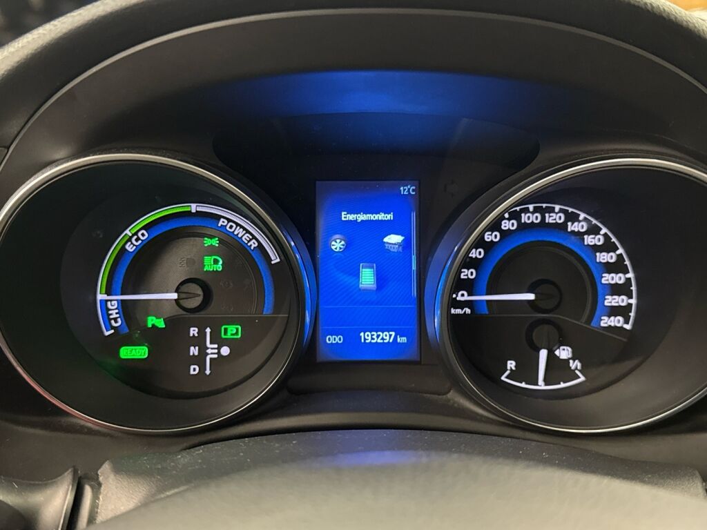 Toyota Auris 2016 Valkoinen