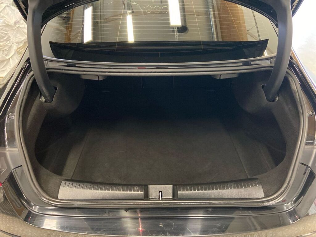 Mercedes-Benz CLA 2020 Musta
