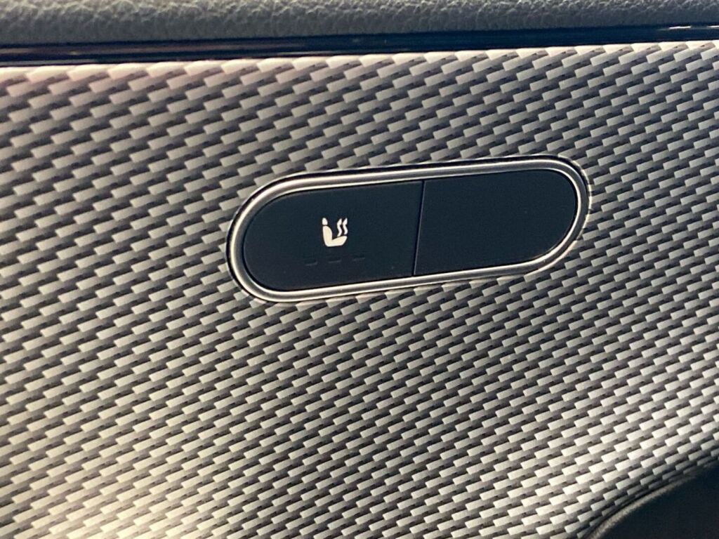 Mercedes-Benz CLA 2020 Musta