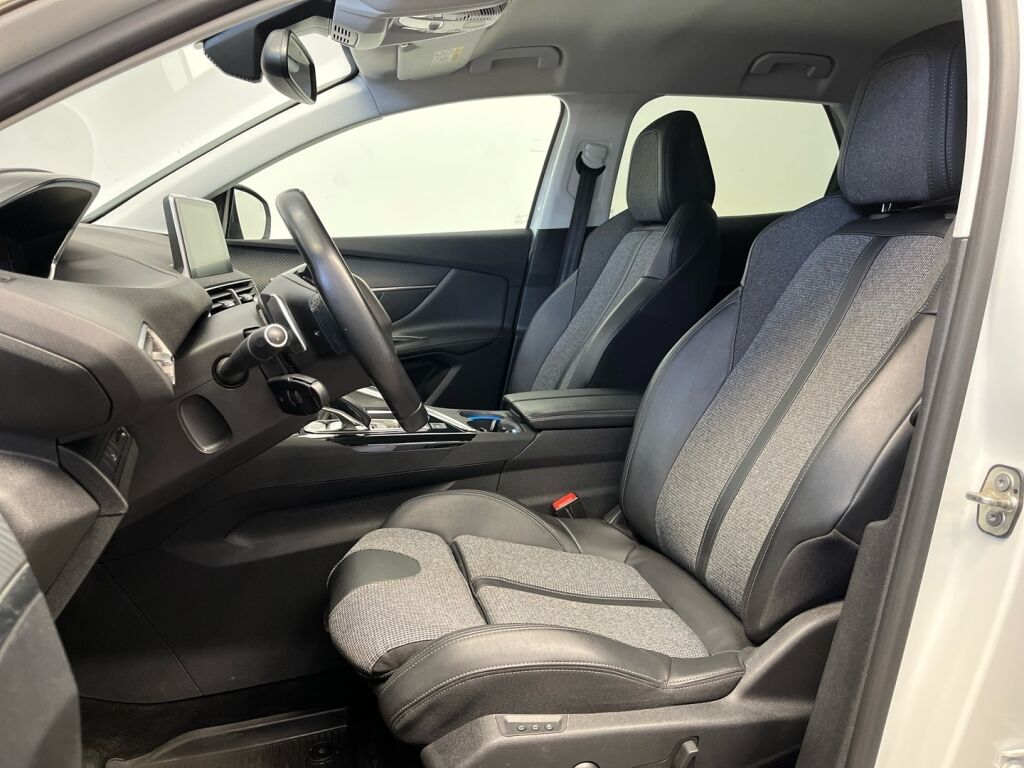 Peugeot 3008 2020 Valkoinen