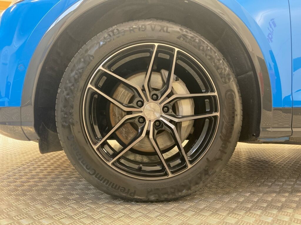 Audi Q5 2020 Sininen