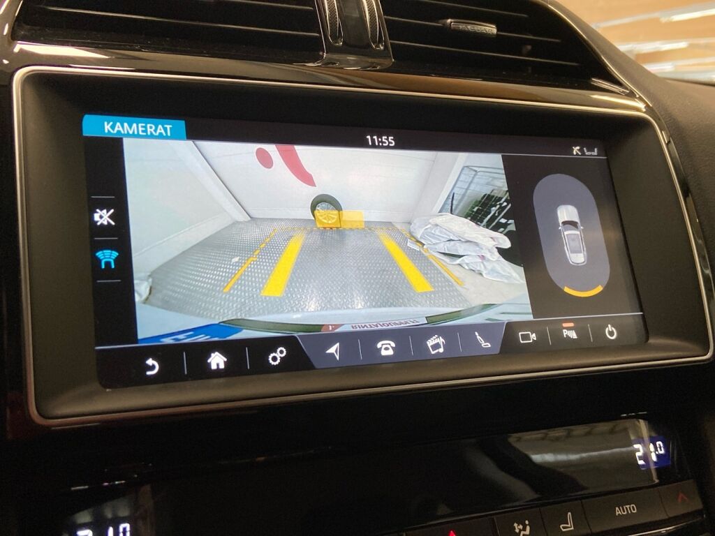 Jaguar F-PACE 2019 Valkoinen