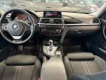BMW 330 2016 Punainen
