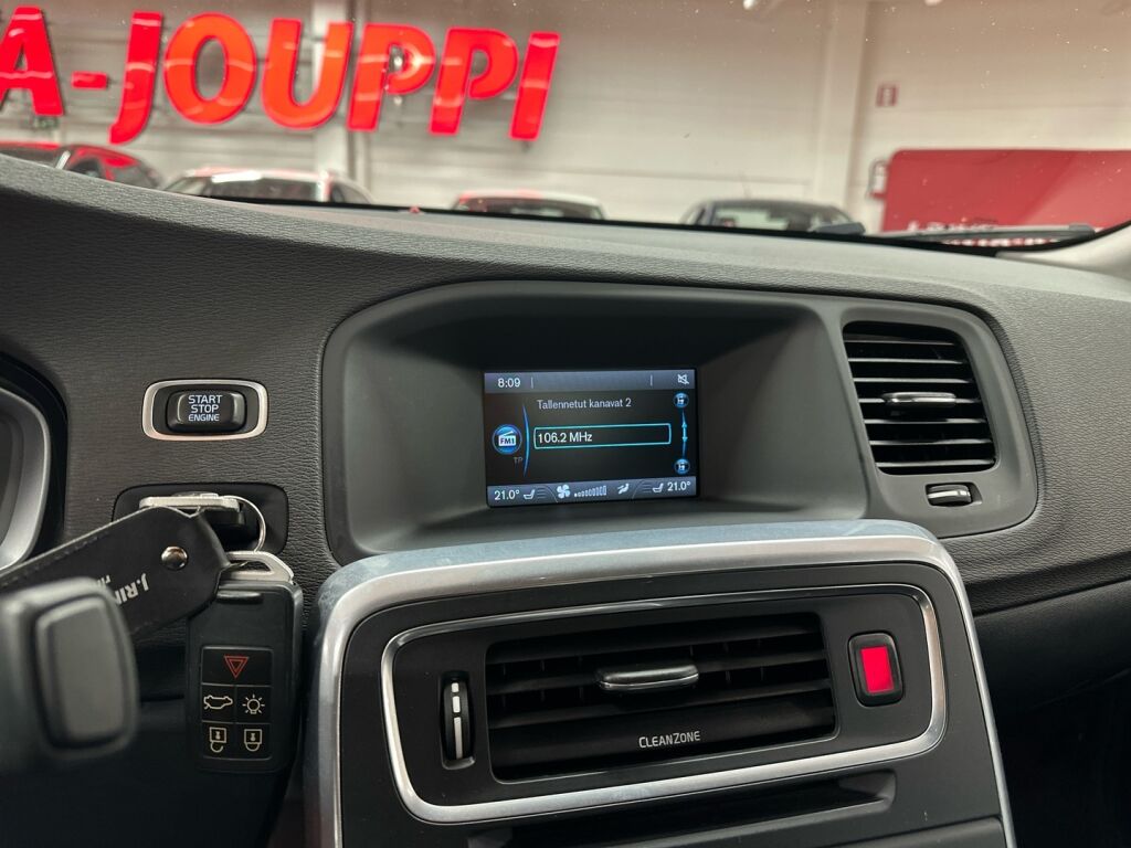 Volvo S60 2016 Harmaa