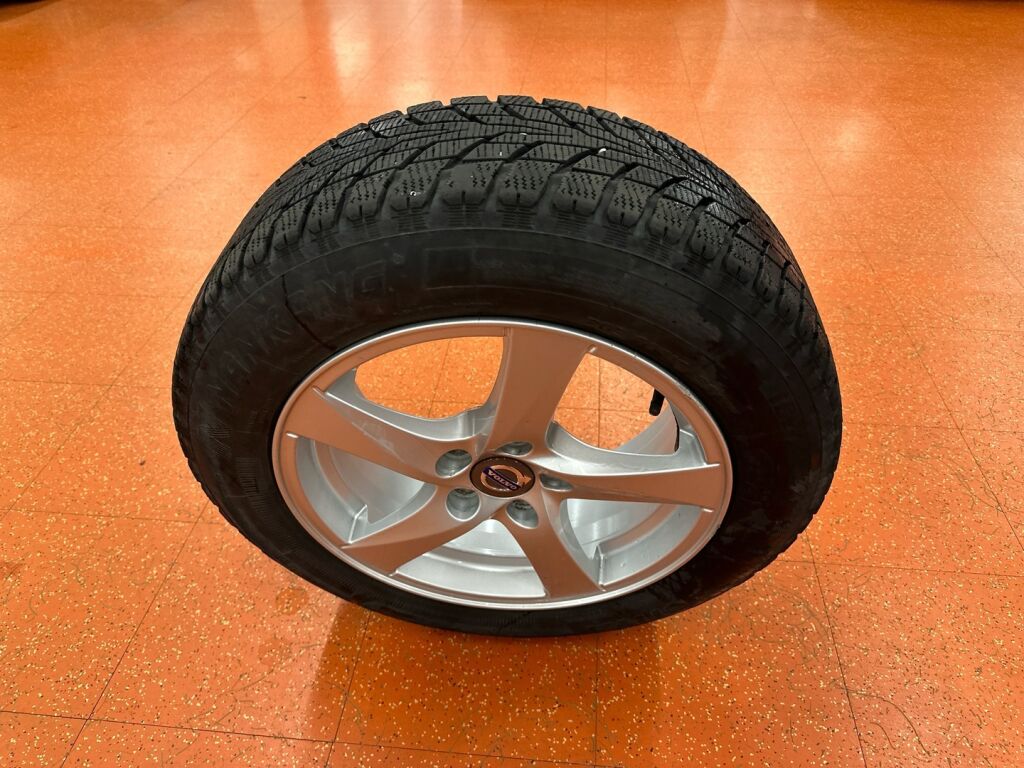 Volvo S60 2016 Harmaa