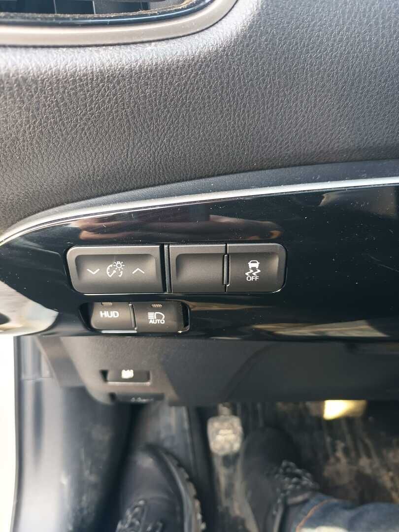 Toyota Prius 2016 Valkoinen