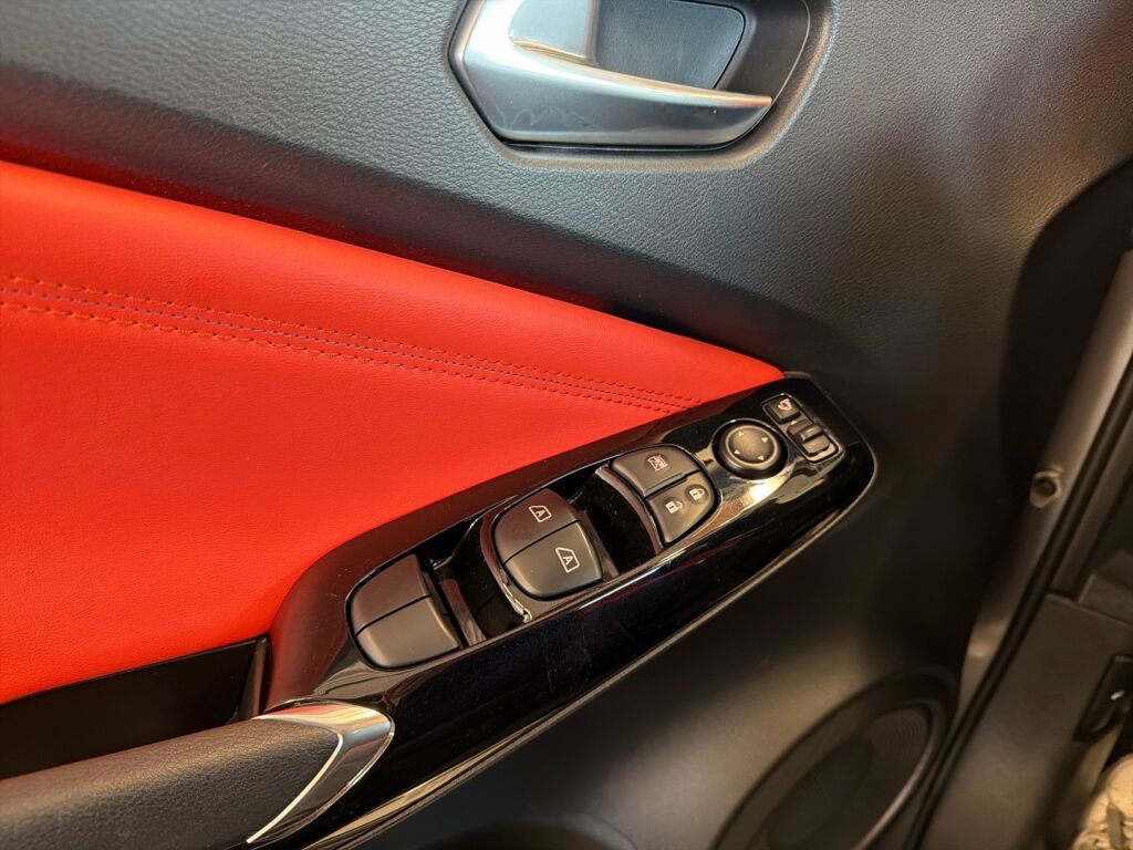 Volvo S90 2018 Musta
