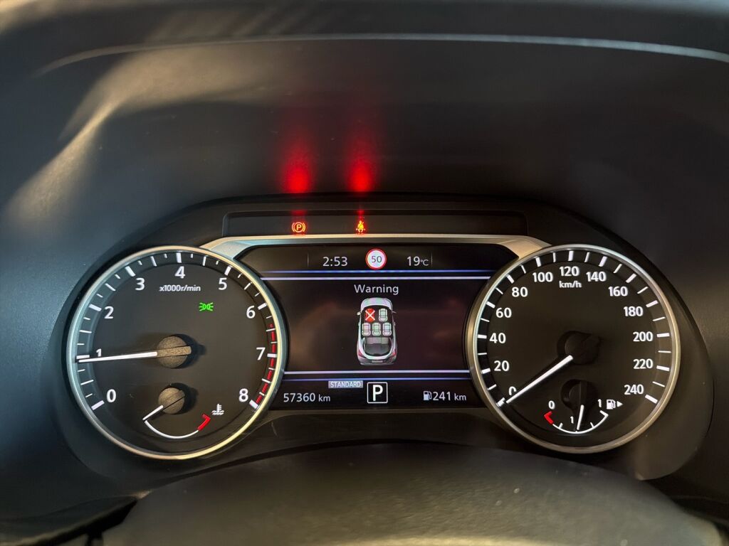 Volvo S90 2018 Musta