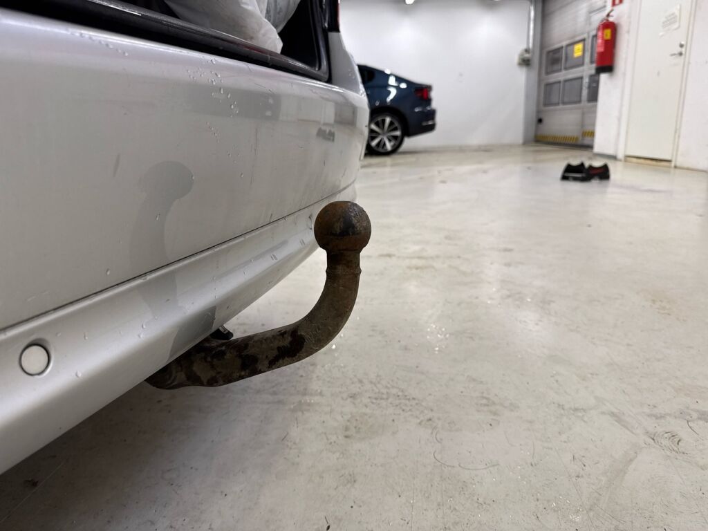 Mercedes-Benz E 2004 Hopea