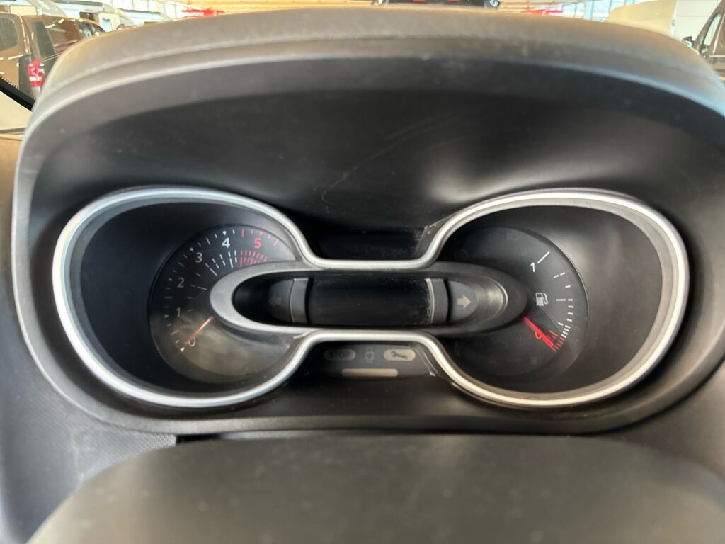 Renault Trafic 2020 Valkoinen