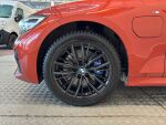 BMW 330 2020 Oranssi