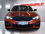 BMW 330 2020 Oranssi