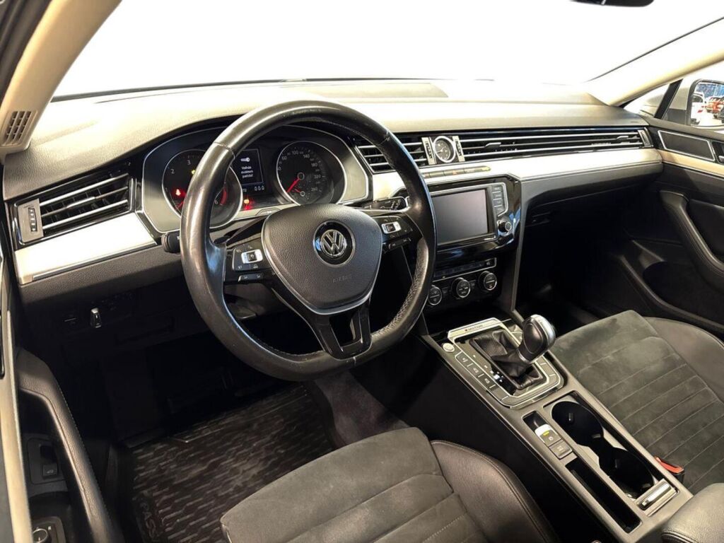 Volkswagen Passat 2016 Harmaa