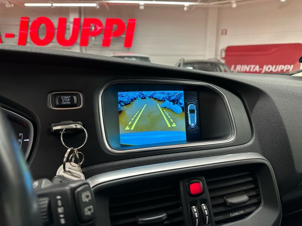 Volvo V40 2016 Valkoinen