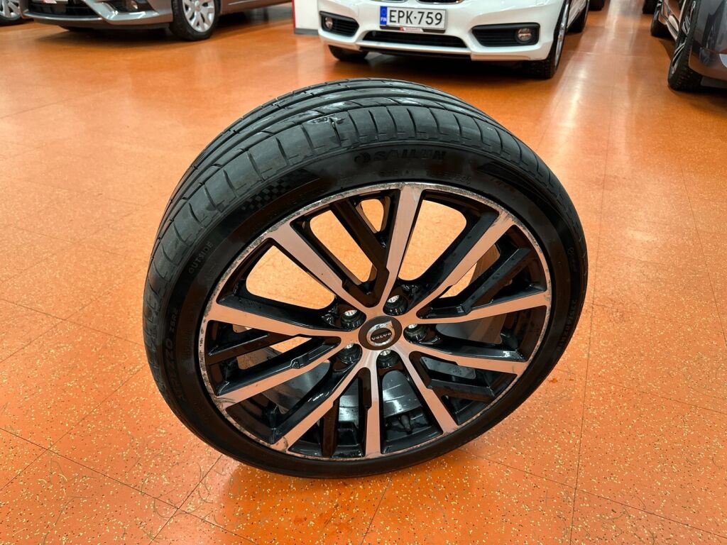 Volvo V40 2016 Valkoinen