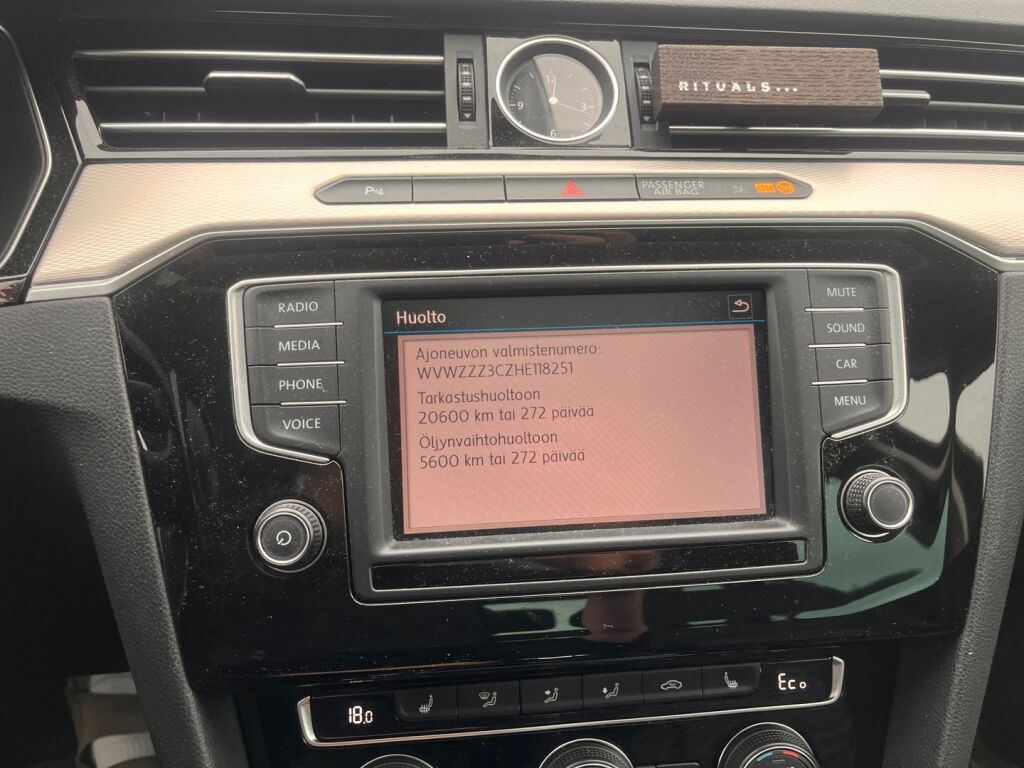 Volkswagen Passat 2017 Sininen