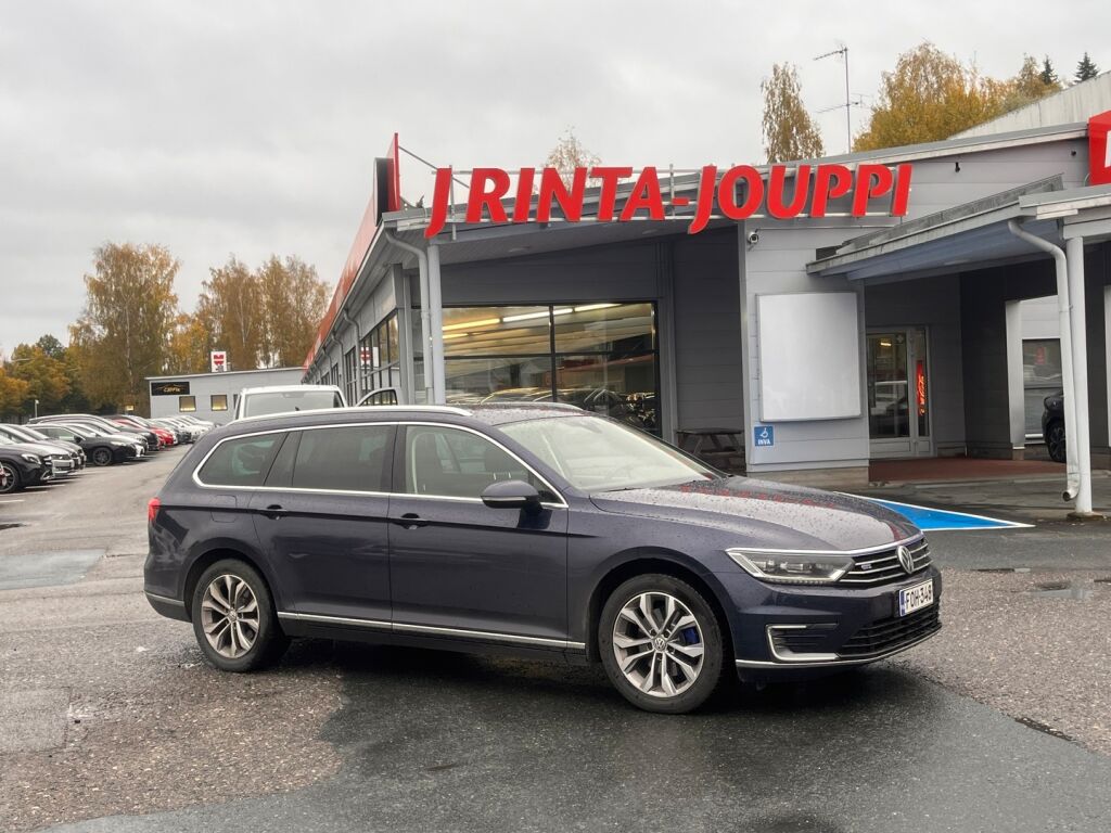 Volkswagen Passat 2017 Sininen