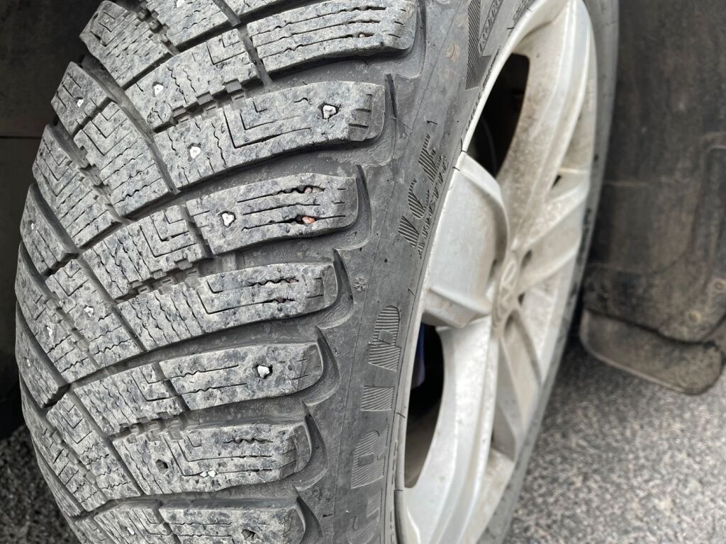 Volkswagen Passat 2019 Valkoinen