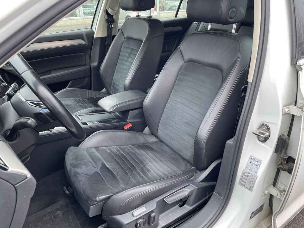Volkswagen Passat 2019 Valkoinen